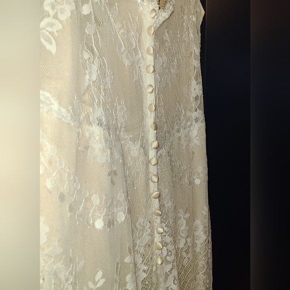 BHLDN Cascading Wedding Dress size 12 - Picture 5 of 14